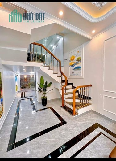 -	Hiện tại em nó được gọi hoa hậu 
-	 Bán nhà phân lô 50m x 5 tầng x 7 tỷ Dương Nội – Hà Đông