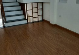 BÁN NHÀ NGÕ 143/74 NGUYỄN CHÍNH, 30M2 GIÁ CHỈ 2.85 TỶ (có thương lượng).
