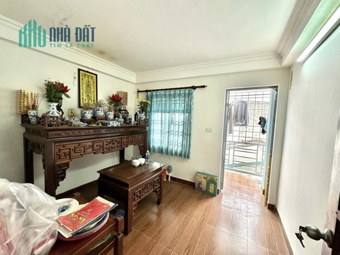 CÓ 102 Ô TÔ ĐỖ! BÁN NHÀ KIM GIANG – TX, 35.3M2*4T, 2 THOÁNG, GIÁ CHÀO 3.2 TỶ.
