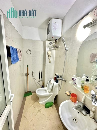 CÓ 102 Ô TÔ ĐỖ! BÁN NHÀ KIM GIANG – TX, 35.3M2*4T, 2 THOÁNG, GIÁ CHÀO 3.2 TỶ.