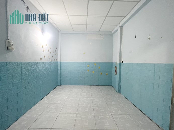 Nhà hẻm ô tô sát MT Phạm Thế Hiển Phường 3 Quận 8 - 6tr5/tháng
