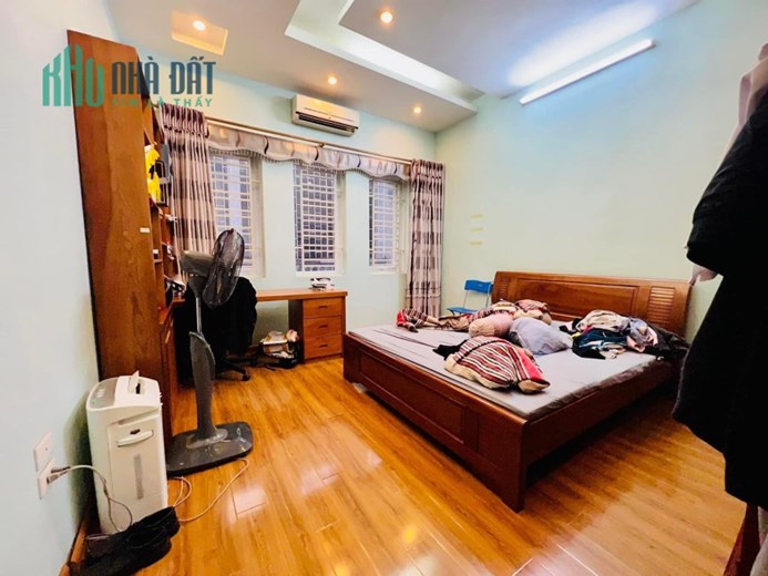 RẺ ĐẸP Ở LUÔN! BÁN NHÀ RIÊNG LÊ TRỌNG TẤN – TX, Ô TÔ VÀO NHÀ, 2 THOÁNG, 56.3M2*5T, MT4.3M, GIÁ 9 TỶ.