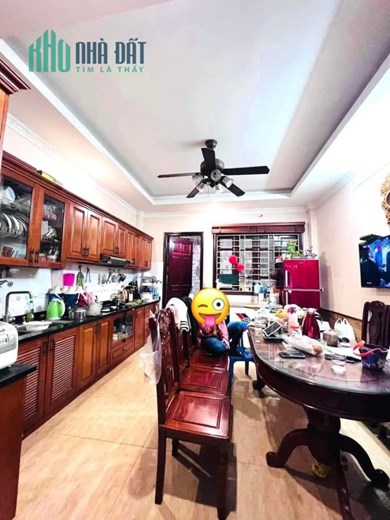 VIP RẺ! BÁN NHÀ LÊ TRỌNG TẤN – TX, 51.3M2*4T, Ô TÔ VÀO NHÀ, 2 THOÁNG, GIÁ 8.3 TỶ.