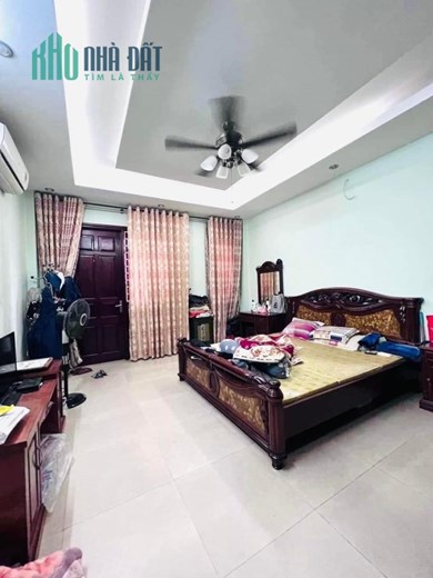 VIP RẺ! BÁN NHÀ LÊ TRỌNG TẤN – TX, 51.3M2*4T, Ô TÔ VÀO NHÀ, 2 THOÁNG, GIÁ 8.3 TỶ.