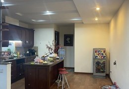 Cần nhượng lại nhà 2n1k diện tích 100m2 ở 89 Thái Hà