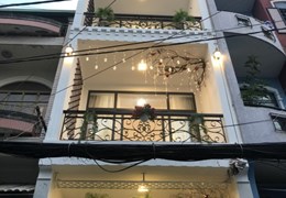 Nhà phố xinh bán rẻ 1 trệt 4 lầu Đất Thánh Tân Bình TP.HCM