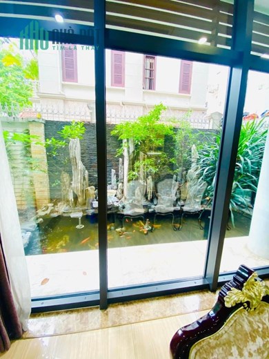 Bán biệt thự mặt phố Hàng Da - Hoàn Kiếm: Diện tích 365m2 - mặt tiền 20m - giá nhỉnh 200 tỷ