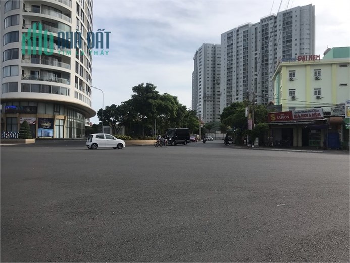 Cho thuê quán lô góc ngã tư 170m2 trục chính kđt chí linh, tpvt