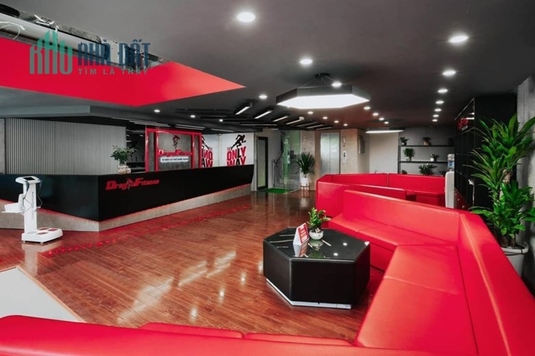 Cho thuê mặt phố Thanh Nhàn 126m x 5 tầng mặt tiền 9m