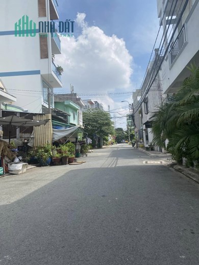 Chủ tặng nội thất sịn mua căn nhà mặt tiền số giáp Tên Lửa Bình Tân 64m2 nhỉnh 5 tỷ xíu.