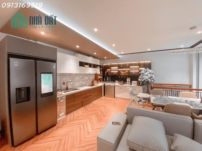 BÁN NHÀ PHƯƠNG MAI, 63m2x 4T, MT3.3m, Ô TÔ ĐỖ CỔNG, LÔ GÓC, KINH DOANH, CHỈ NHỈNH 4 TỶ