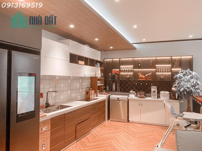 BÁN NHÀ PHƯƠNG MAI, 63m2x 4T, MT3.3m, Ô TÔ ĐỖ CỔNG, LÔ GÓC, KINH DOANH, CHỈ NHỈNH 4 TỶ