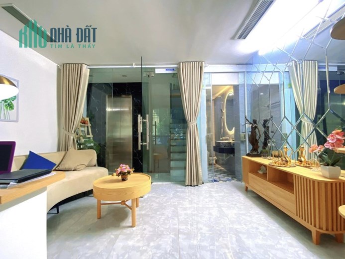 Giảm 500 triệu bán nhà phố Trần Phú 61m2 nhà 6 tầng có hầm gara giá bán 10 tỷ