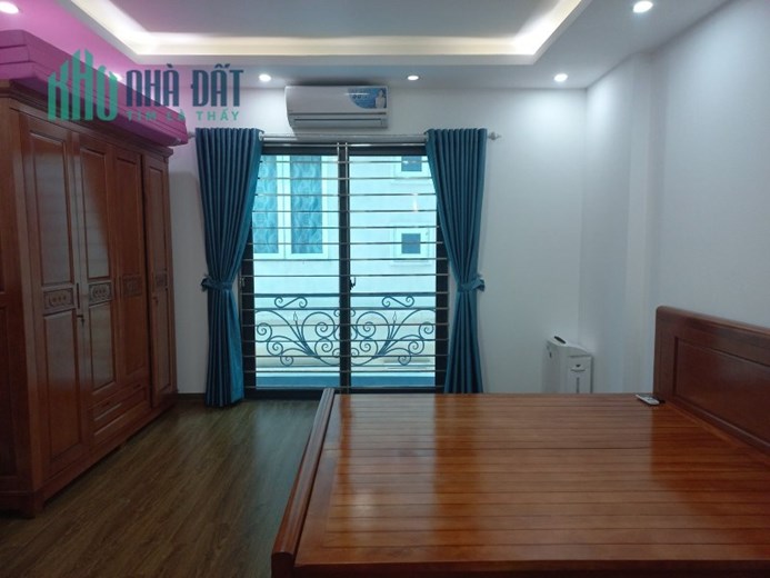 Bán nhà đẹp ở luôn Tôn Đức Thắng 25m2 4 tầng ngõ thoáng rộng, thông tứ tung, nhỉnh 2 tỷ, lh