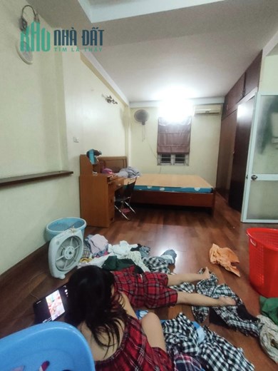 Giảm gấp 300 triệu bán nhà chính chủ ngõ Nguyễn Viết Xuân 40m2 oto vào nhà  5 tầng  giá bán 5 tỷ 5