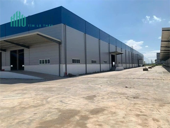 cho thuê kho bãi , phù hợp làm logistic, Kho trống bàn giao liền. PCCC tự động.