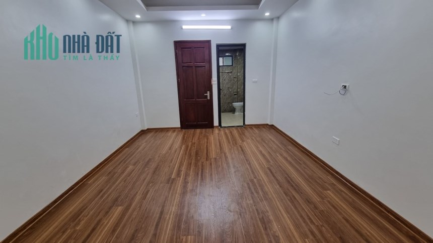 BẮT ĐÁY!!! Vị trí đẹp trung tâm Quan Nhân, Thanh Xuân - 30 m2  chỉ Nhỉnh 4.5 Tỷ
