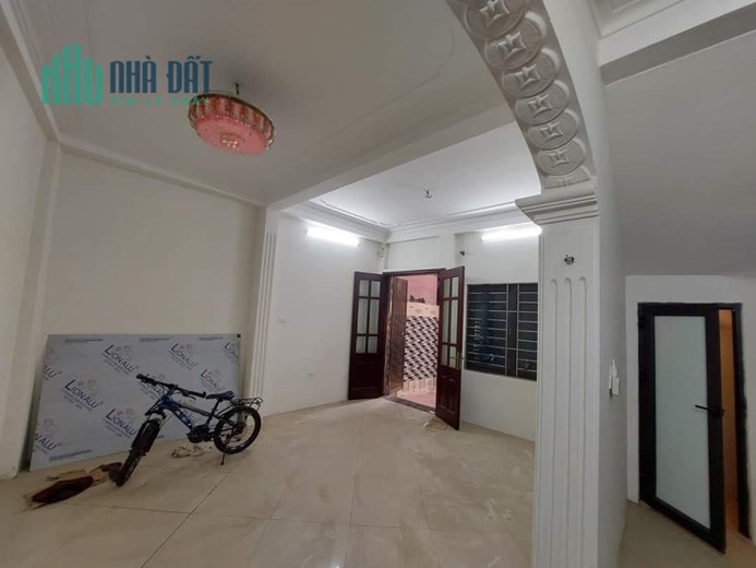 KIẾM ĐÂU RA!!! Siêu phẩm khu Quan Nhân, 42m2  4 Tầng, Chỉ nhỉnh 4 Tỷ