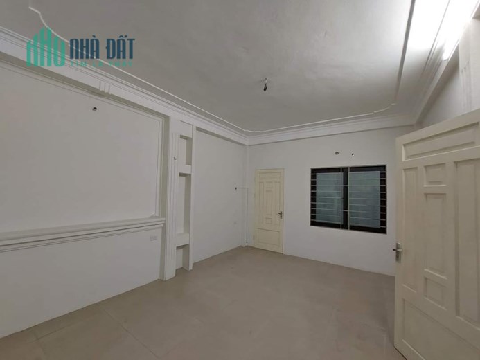 KIẾM ĐÂU RA!!! Siêu phẩm khu Quan Nhân, 42m2  4 Tầng, Chỉ nhỉnh 4 Tỷ