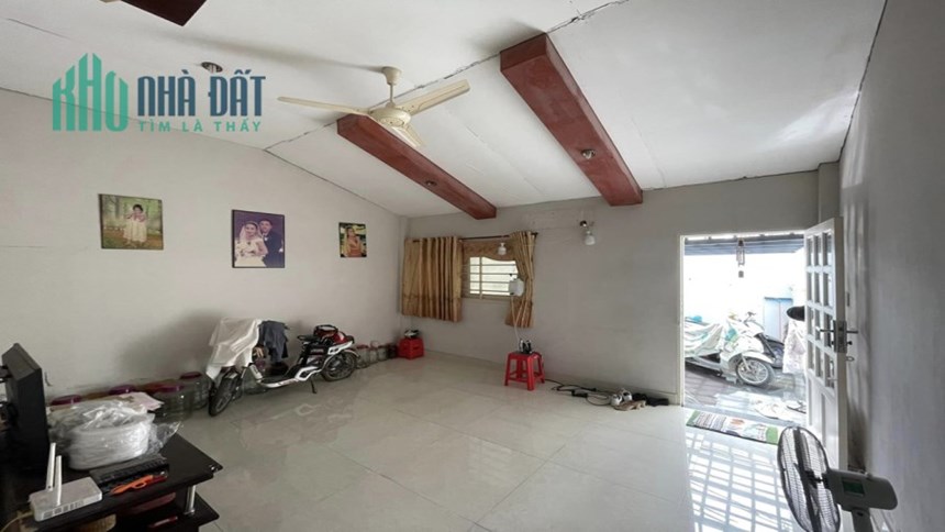 Bán nhà VƯỜN LÀI PHƯỜNG An phú đông QUẬN 12, 38tr m2, 2 M.Tiền, giá chỉ 8.9 tỷ
