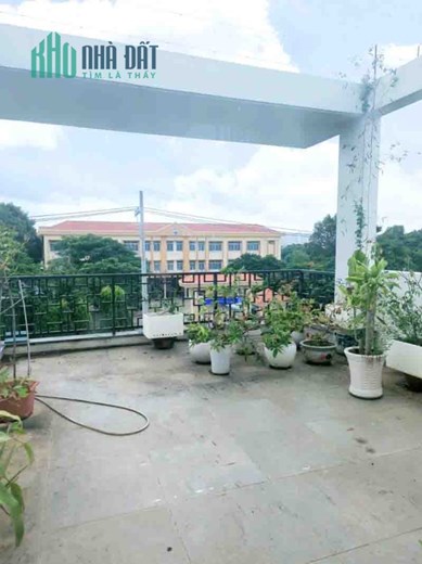 Mặt Tiền Kinh Doanh, Trường Thọ, Thủ Đức 190m2, 3 Tầng Đúc, Đường 8m Chỉ 11.x Tỷ  Cạnh Trường Học,