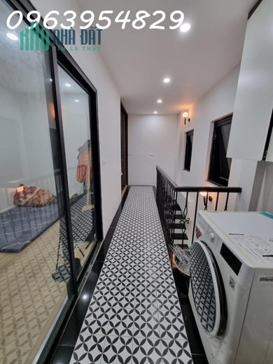 NHÀ ĐẸP LONG LANH LÁNG HẠ, QUẬN ĐỐNG ĐA, NGÕ THÔNG, LÔ GÓC 3 THOÁNG, NỘI THẤT XỊN NHẬP KHẨU, CHỈ 7