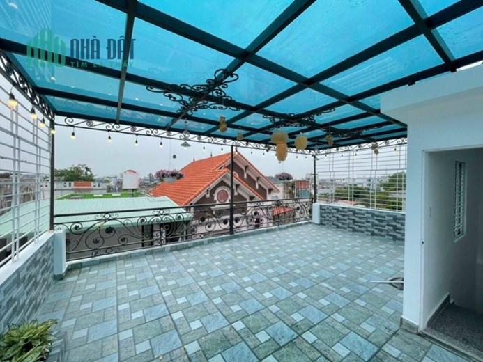 Bán nhà đường Hồ Sen 4 tầng cực đẹp -  ô.tô đỗ tận cửa GIÁ 2.9 tỉ