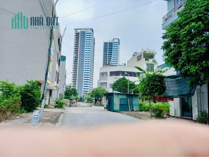 Bán đất dịch vụ khu C Yên Nghĩa, sát góc, 50m2, MT4m, không lỗi gì, 4.7 tỷ