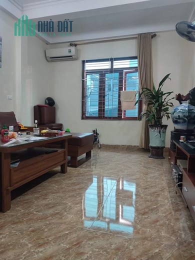 Gara ô tô- kinh doanh đỉnh Xuân Đỉnh 48,5m2, 5 tầng, giá 5.85tỷ