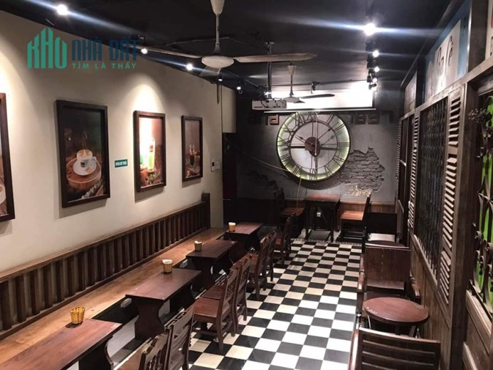 chính chủ cần bán gấp nhà đất mặt phố kinh doanh cực đỉnh ô tô đỗ cửa quận Đống Đa