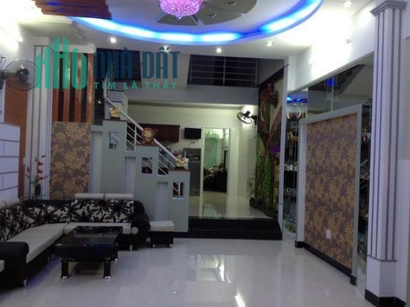 Bán nhà mặt phố Lạc Long Quân, Thụy Khuê,Tây Hồ dt 50 m2 x 5 t mt 4,5 m giá 27 tỷ