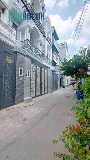 Bán Gấp Nhà Lã Xuân Oai, Tăng Nhơn Phú A, Quận 9, Thủ Đức, 50m2 chỉ 4.x Tỷ, Hẻm Xe Tải, Hạ Chào