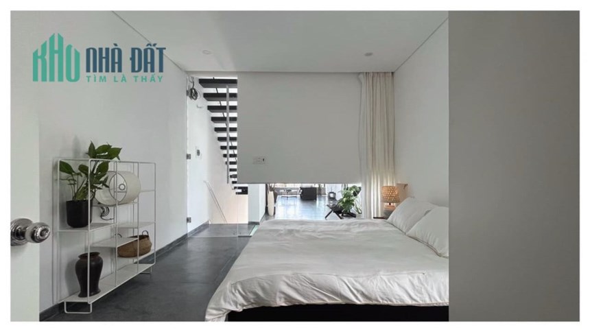 BÁN GẤP CĂN NHÀ 3 TẦNG SIÊU ĐẸP TÔN ĐỨC THẮNG, LIÊN CHIỂU ĐÀ NẴNG