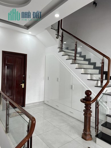 Chủ Ngộp Giảm Mạnh 1Tỷ, Giá Còn 6Tỷ- Hẻm 6M- Hiệp Bình Chánh-Thủ Đức 4x17m, 4T, Xách Vali Ở Ngay