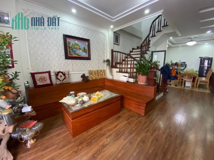 Chị Mơ cần tiền bán gấp  nhà phân lô 50m x 4 tầng – La Khê – Hà Đông