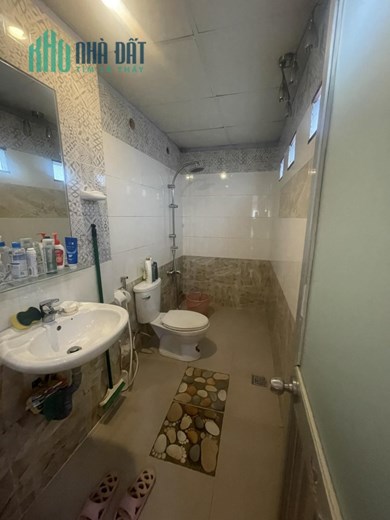 BÁN CHDV NGUYỄN TRỌNG TUYỂN PHÚ NHUẬN- 5 TẦNG  THANG MÁY - 18 PHÒNG FULL - DÒNG TIỀN 1.5 TỶ. NĂM