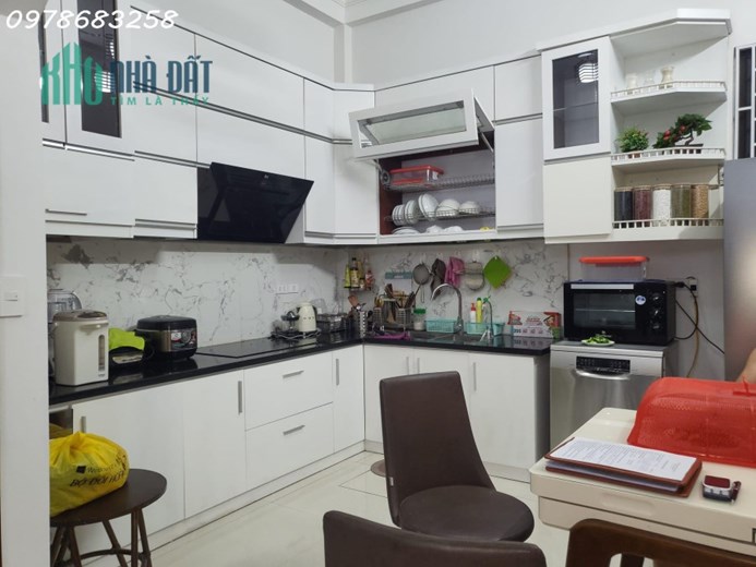 NHÀ BÁN TẠI KĐT ĐỊNH CÔNG - CƠ HỘI CỰC HIẾM