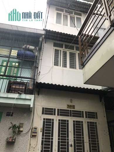 Cần bán gấp nhà Lạc Long Quân Tân Bình 35m2 4tầng giá 4tỷ199 gần chợ Tân Bình