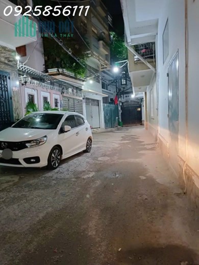 Bán nhà cô chủ 60 tuổi, hẻm ô tô giáp Quận 1 Nguyễn Cửu Vân 72 hơn 10 tỷ