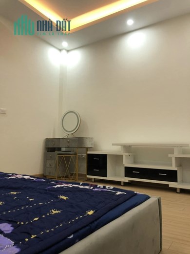 Bán nhà ngõ 105 Doãn Kế Thiện, Cầu Giấy, 50m2, 4 tầng, gần ĐH Thương Mại, giá 6 tỷ