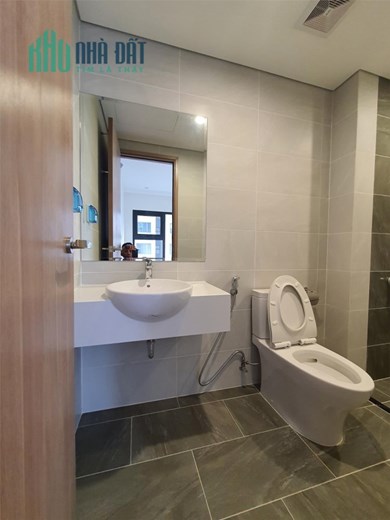Gia đình có căn hộ 2PN 2wc không ở đến cần bán rẻ, tại Vinhomes Smart City Tây Mỗ.