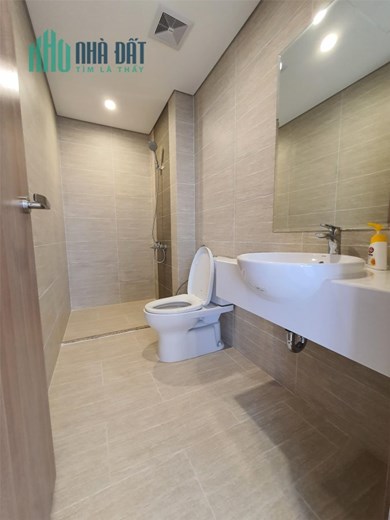 Gia đình có căn hộ 2PN 2wc không ở đến cần bán rẻ, tại Vinhomes Smart City Tây Mỗ.