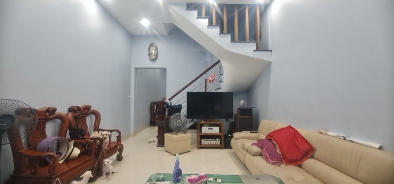 Bán nhà Đê La Thành lô góc, 22m2 x 4T, nhỉnh 2 tỷ, ngõ thông, 2 thoáng, LH 0966037496
