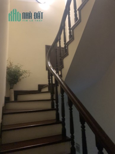 Bán nhà đẹp ở ngay Tôn Đức Thắng 25m2 4 tầng ngõ thoáng rộng, thông tứ tung, nhỉnh 2 tỷ, lh