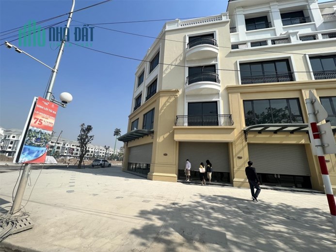 1 suất duy nhất liền kề shophouse cắt lỗ cực sâu, vị trí siêu đẹp giáp Kinh Đô Ánh Sáng