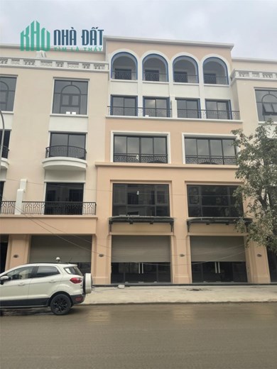 1 suất duy nhất liền kề shophouse cắt lỗ cực sâu, vị trí siêu đẹp giáp Kinh Đô Ánh Sáng
