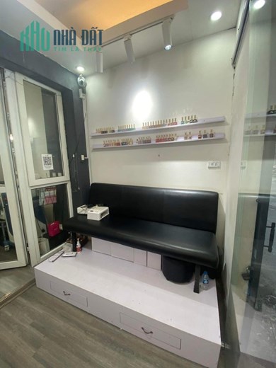 CẦN SANG NHƯỢNG TIỆM NAIL PHỐ TRỊNH HOÀI ĐỨC, CÁT LINH, HÀ NỘI