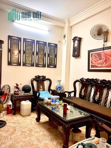 Phân lô Nguyễn Thị Định, Cầu Giấy, Vỉa hè, oto dừng đỗ ngày đêm, kinh doanh sầm uất các mặt hàng