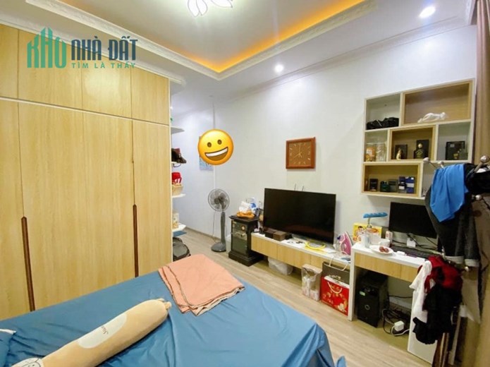 VÀO VIỆC !!! Về ở luôn ngay TT Khương Trung, 34m2   5 Tầng, Chỉ Nhỉnh 4 Tỷ