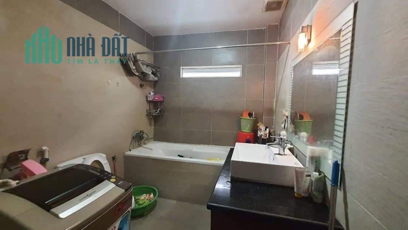 Cắt lỗ 1 tỷ chính chủ bán nhà HXH 128/ Đinh Tiên Hoàng, 59.4m2, 5.1tỷ.